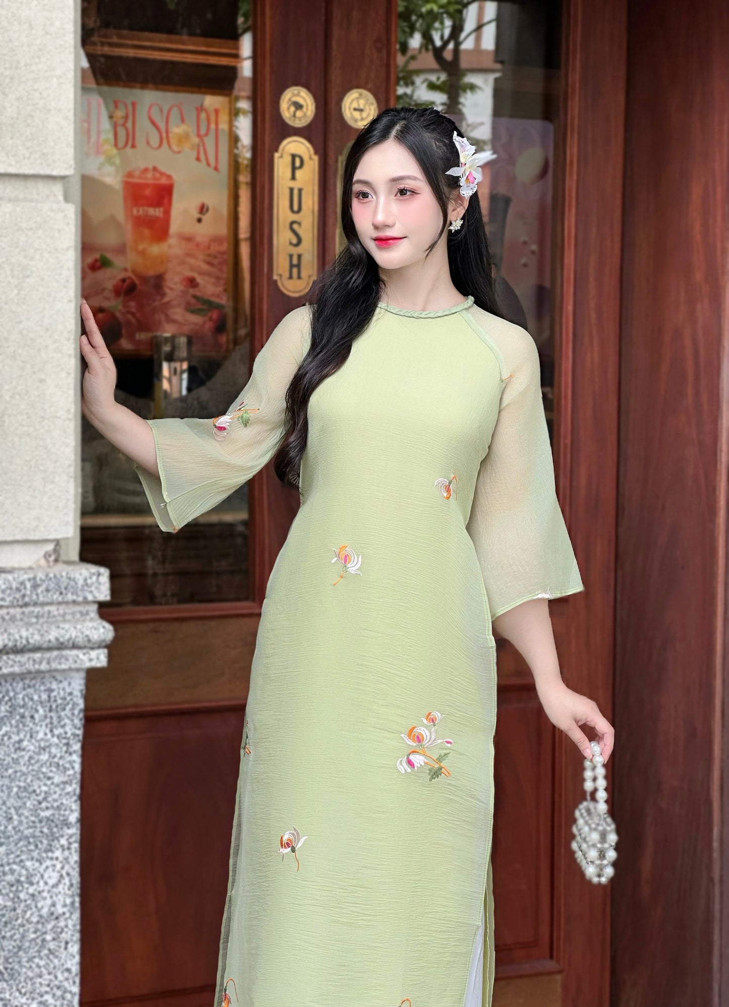 Sage Green Vietnamese Ao Dai with Floral Embroidery – Elegant Bridesmaid Dress | NO Pants
