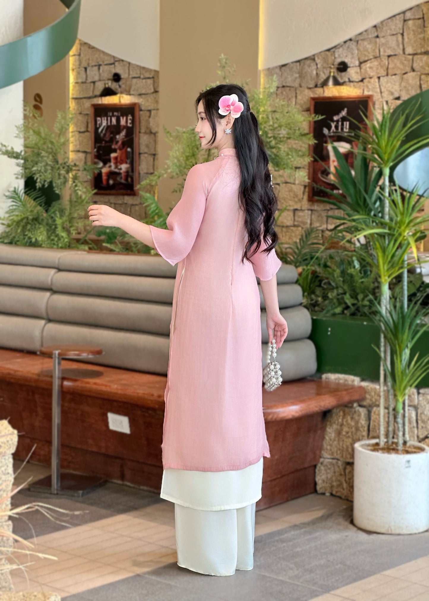Pink Vietnamese Ao Dai with 3D Butterfly – Bridesmaid Dress | Modern Ao Dai Set