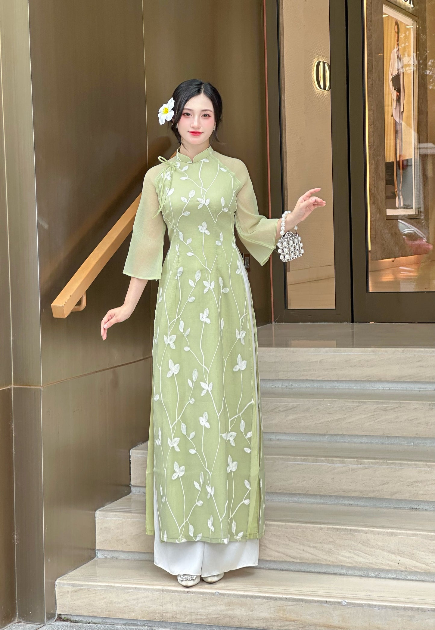 Set Green Vietnamese Ao Dai with Tie Bow Shoulder | Modern Vietnamese Ao Dai