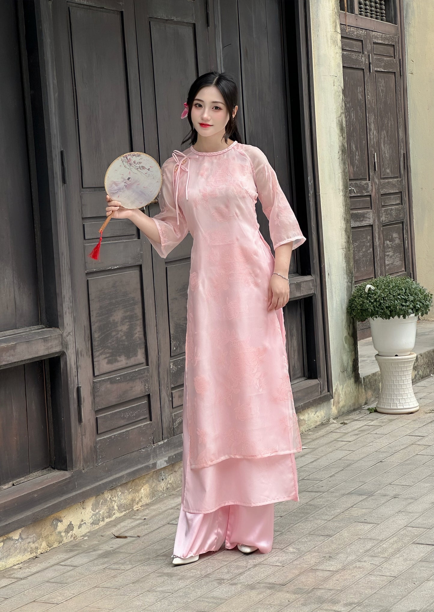 Pre-order: Set Pink Vietnamese Ao Dai with Rose Pattern | Vietnamese Ao Dai Dress