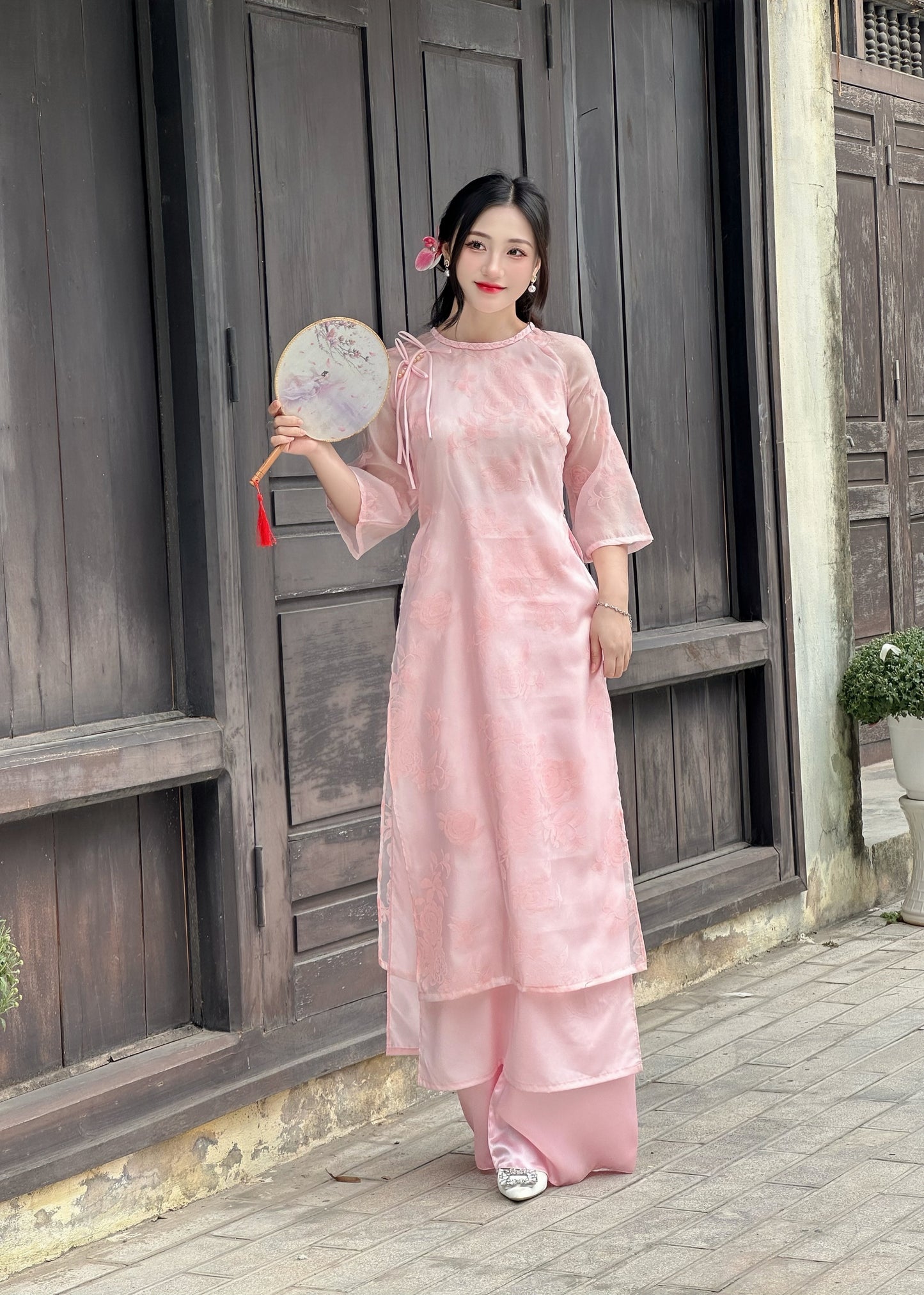 Pre-order: Set Pink Vietnamese Ao Dai with Rose Pattern | Vietnamese Ao Dai Dress