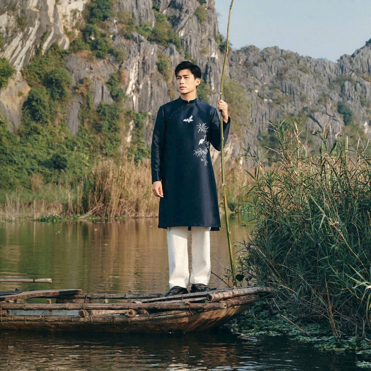 Navy Blue Embroidery Ao Dai Men- Ao Dai Nam