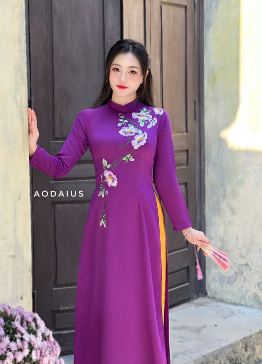 Pre-made: Purple Embroidered Vietnamese Ao Dai | Áo Dài Truyền Thống | Women Ao Dai