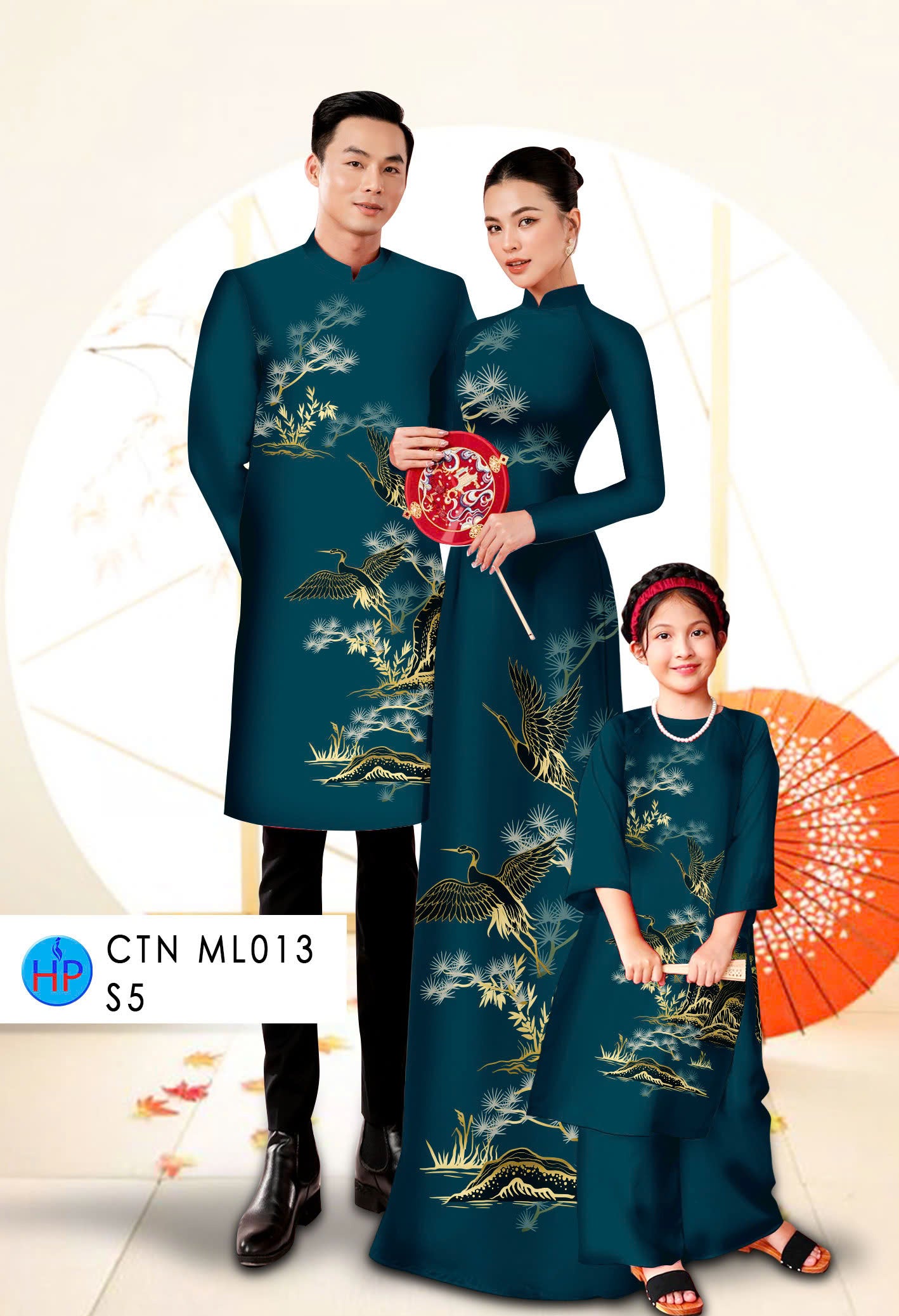 Pre-order: Vietnamese Traditional Ao Dai For Men\Women - Family Ao Dai Dress