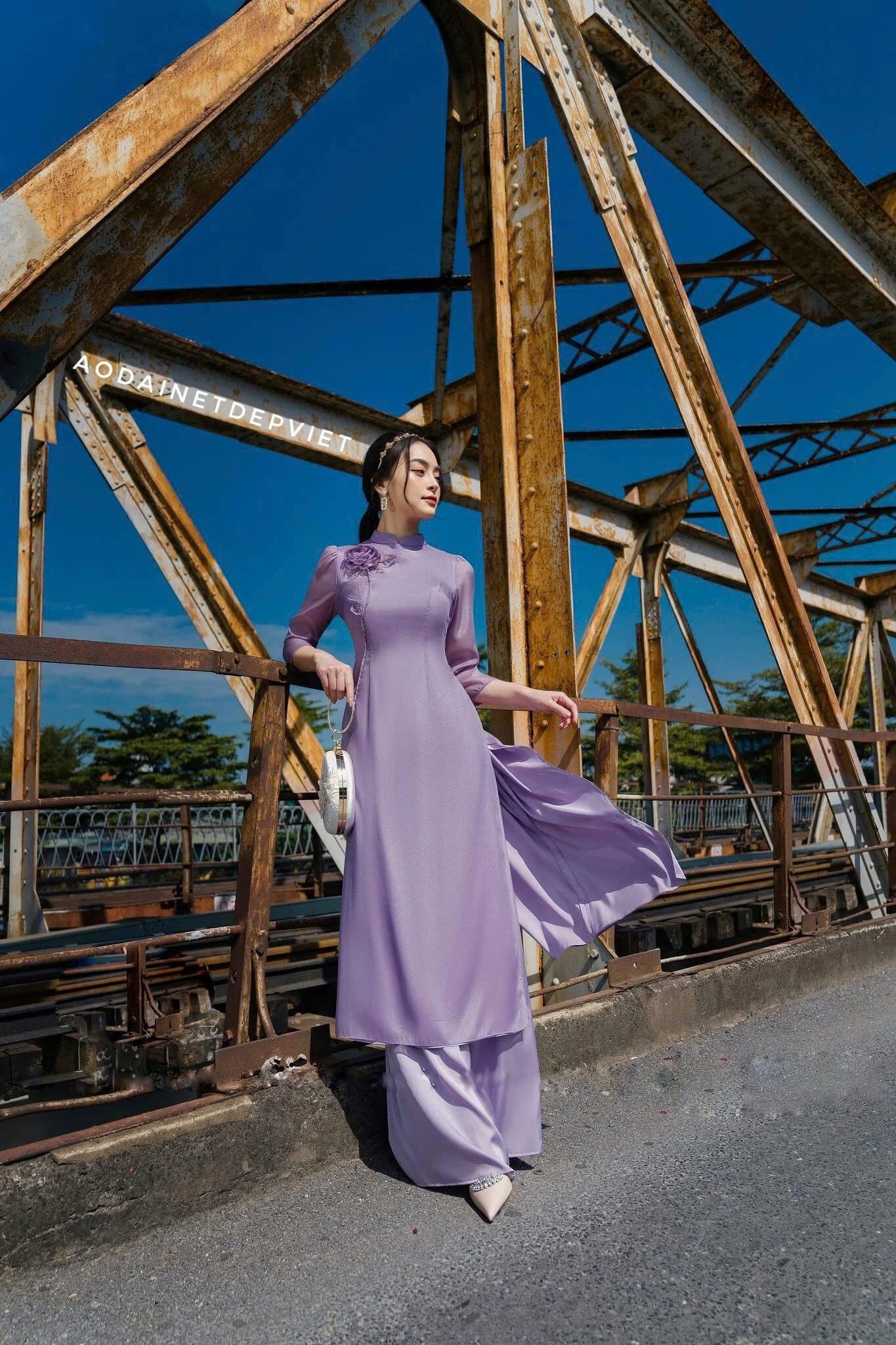 Purple Ao dai with Rose 3D Floral Ribbon - Modern Ao Dai Set