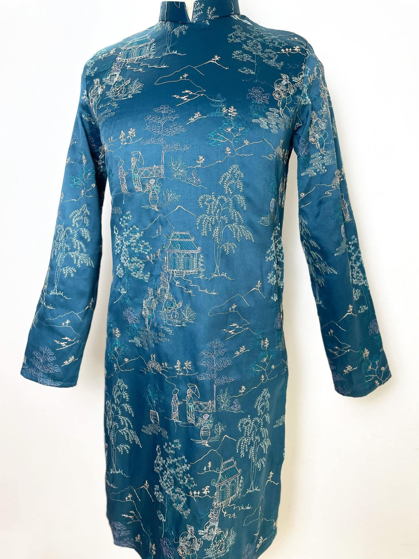 Men's Ao Dai - Blue\Red Hidden Men's Ao Dai | Traditional Long Dress For Men