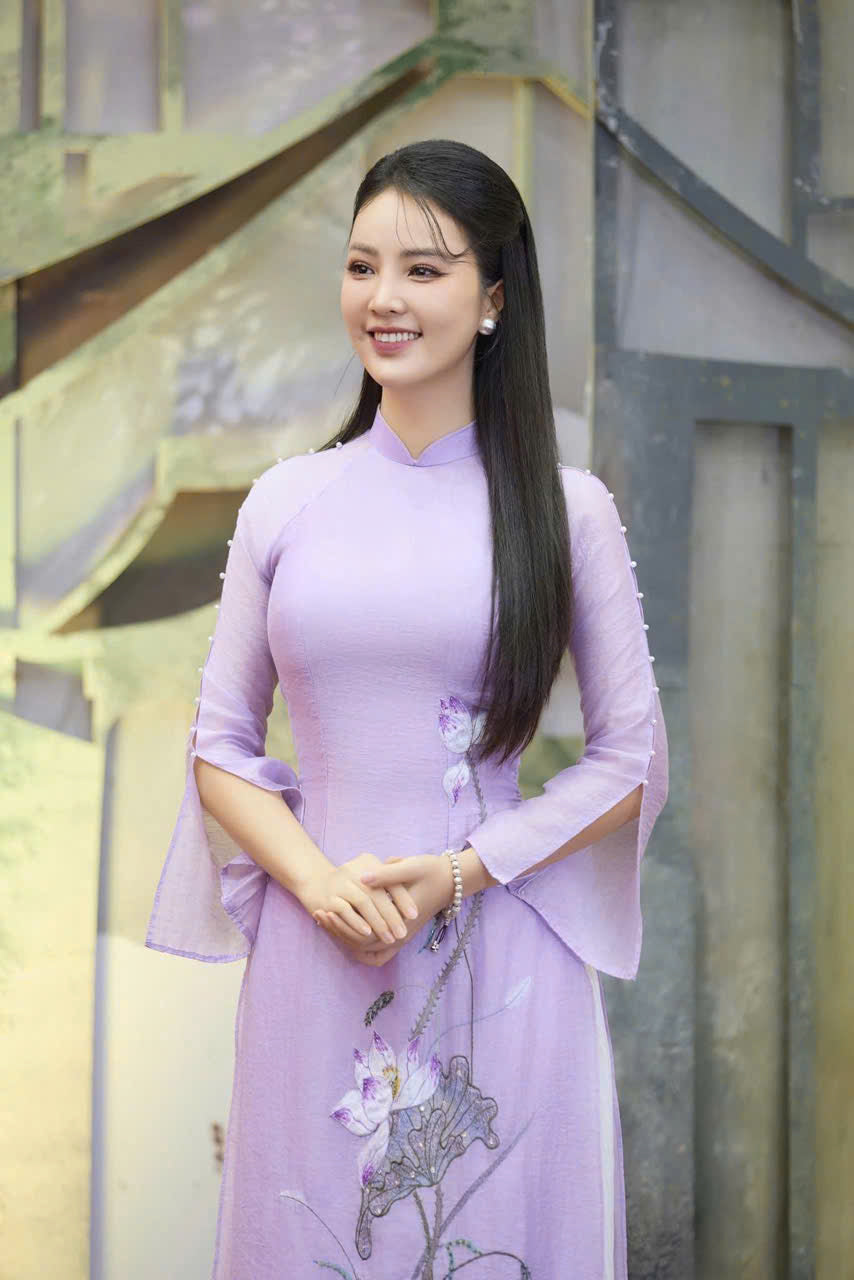 Pastel Split Sleeves Ao Dai For Women | Traditional Ao Dai Vietnam