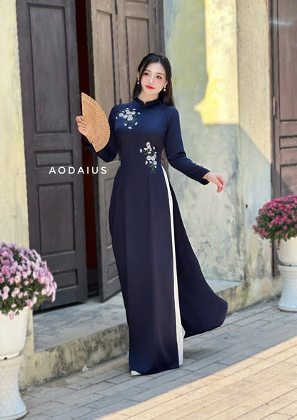 Pre-made: Dark Purple Daisy Vietnamese Ao Dai | Áo Dài Truyền Thống | Women Ao Dai