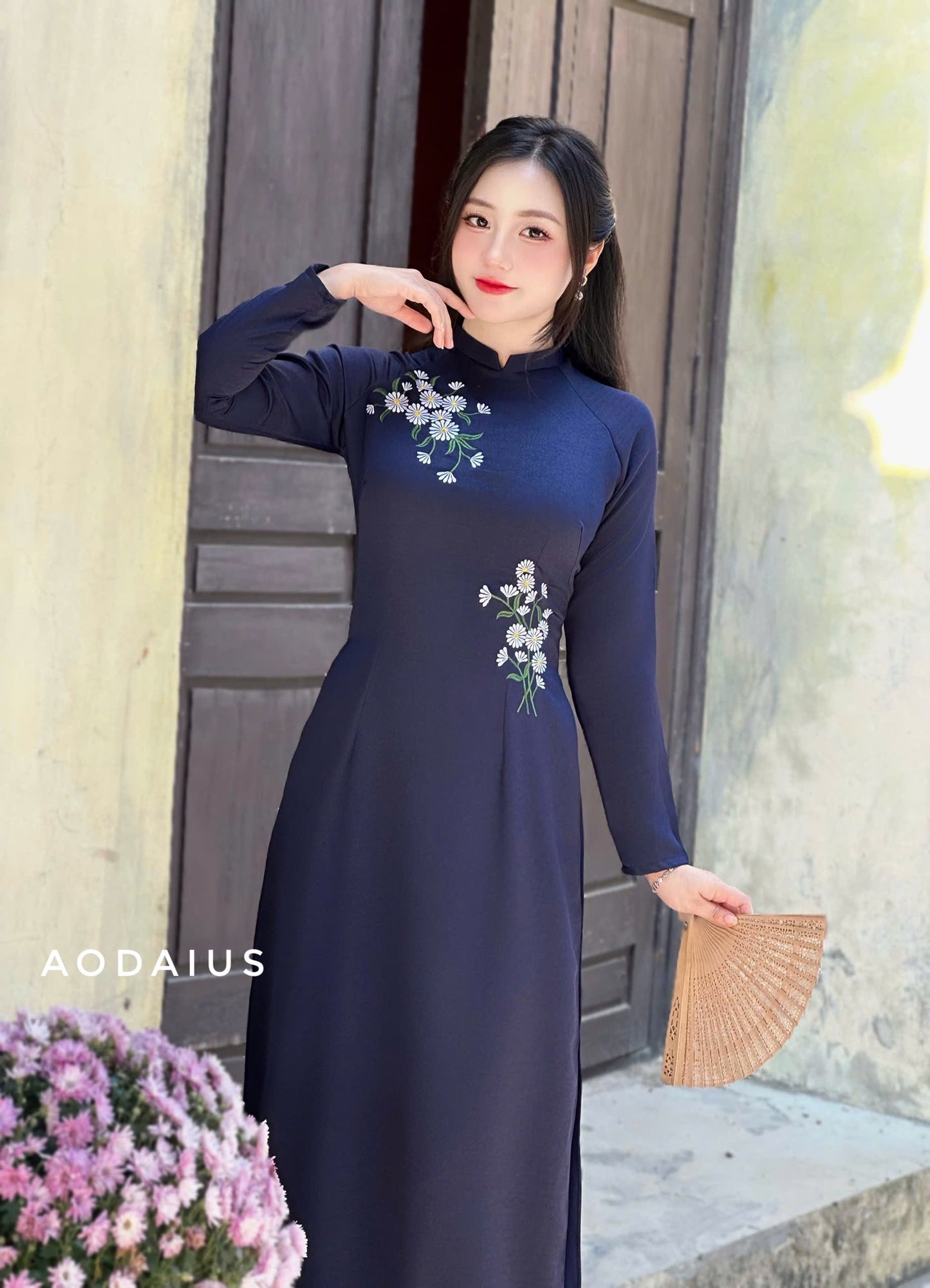 Pre-made: Dark Purple Daisy Vietnamese Ao Dai | Áo Dài Truyền Thống | Women Ao Dai