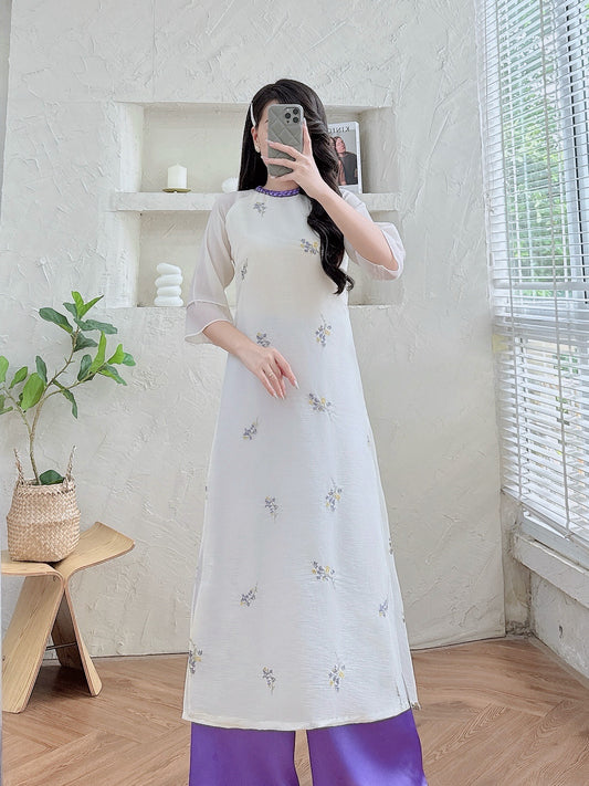 Lavender Embroidery Ao Dai Set | Modern Vietnamese Ao Dai | Included Pants