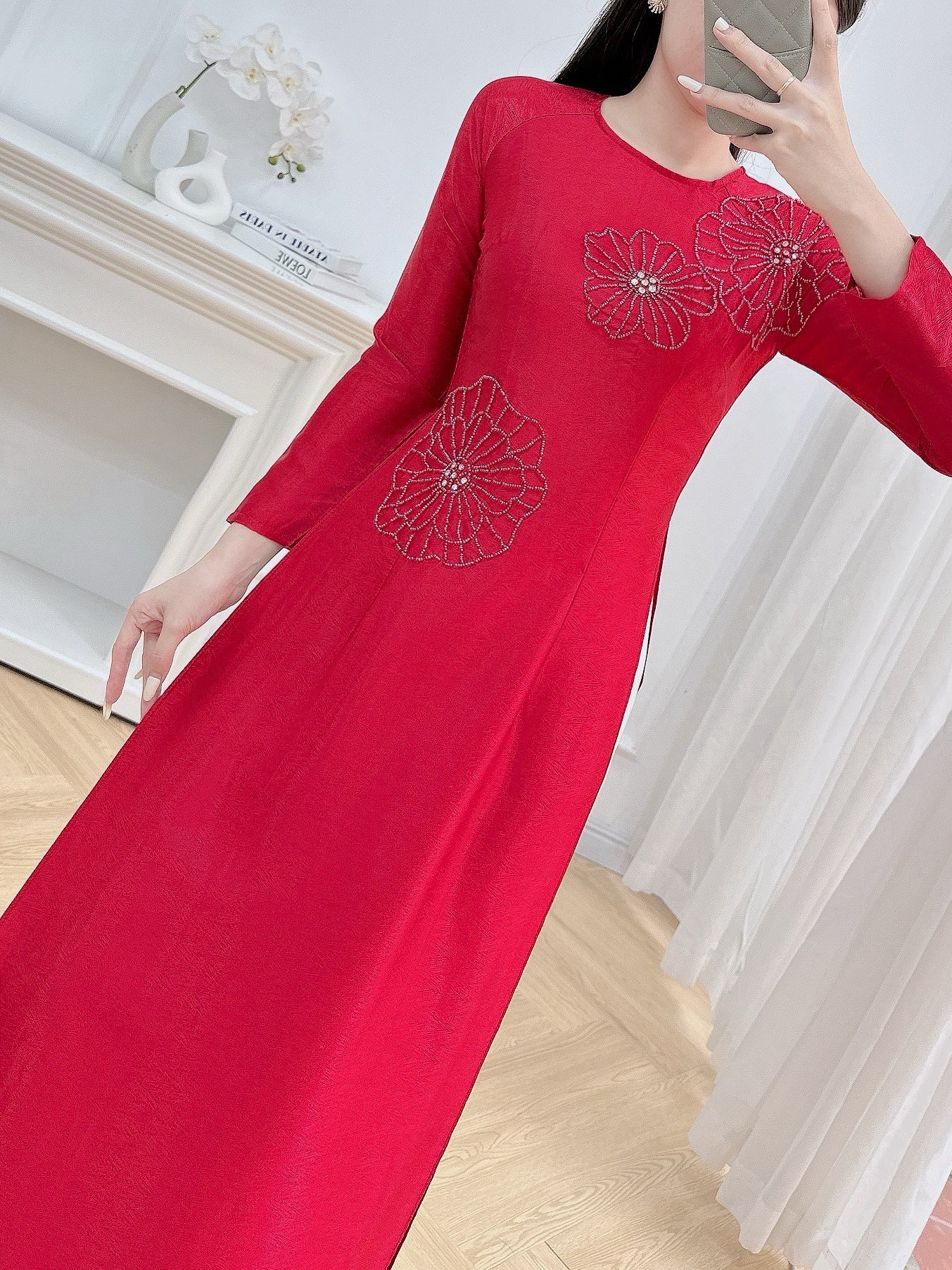 RITA Red Ao dai silk with Beaded Crystals| Vietnamese ao dai for women | White Pants | Crew Neck