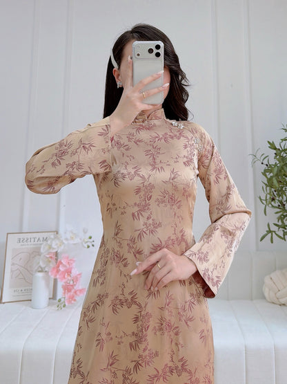 Elegant Pink Embroidered Áo Dài - Traditional Vietnamese Dress for Special Occasions