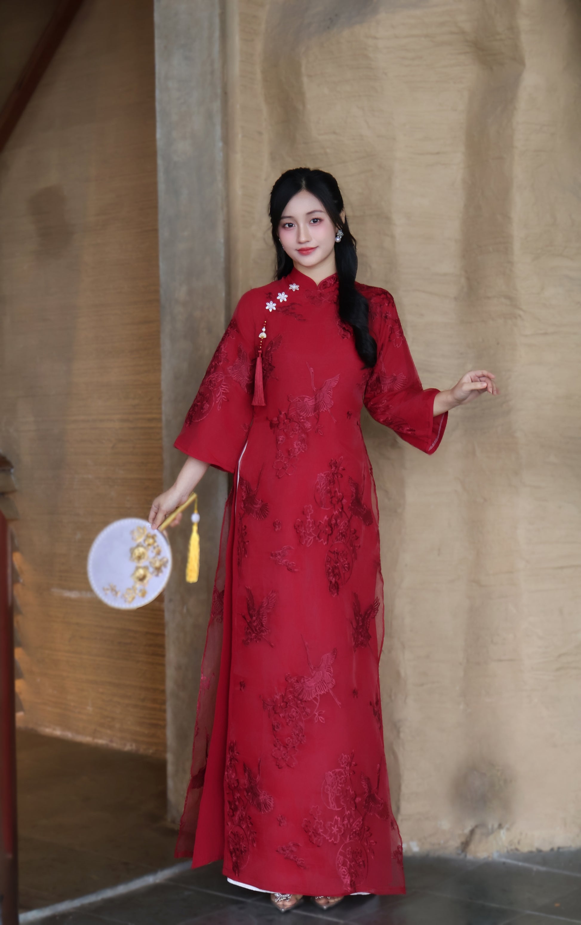 modern vietnamese traditional dress DreamDress By PMN Saika Ao Dai Inspired White Wedding Dress Gown Illusion Floral Embroidery White Pants Chapel | Size: 2