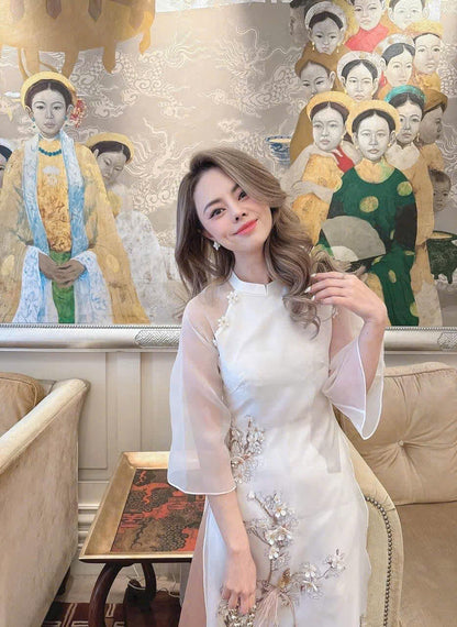 LINH LAN Ao Dai -  White 3D Floral Vietnamese Ao Dai