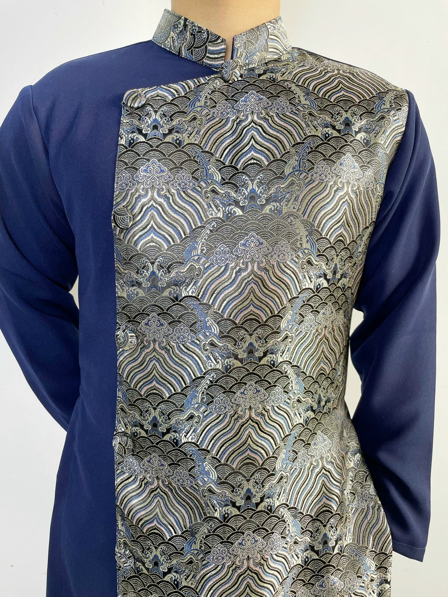 Men Damark Gam Ao Dai | Pre-made Traditional Vietnamese Ao Dai