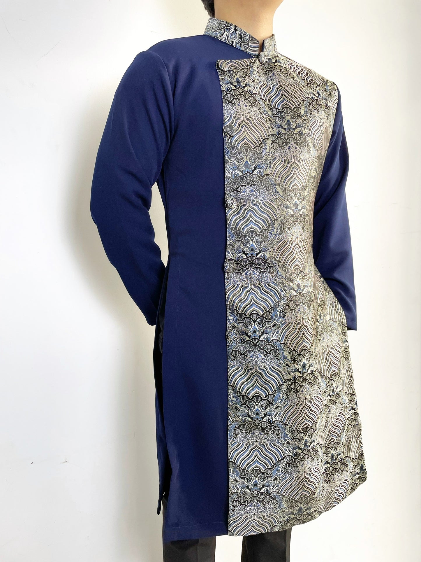 Men Damark Gam Ao Dai | Pre-made Traditional Vietnamese Ao Dai