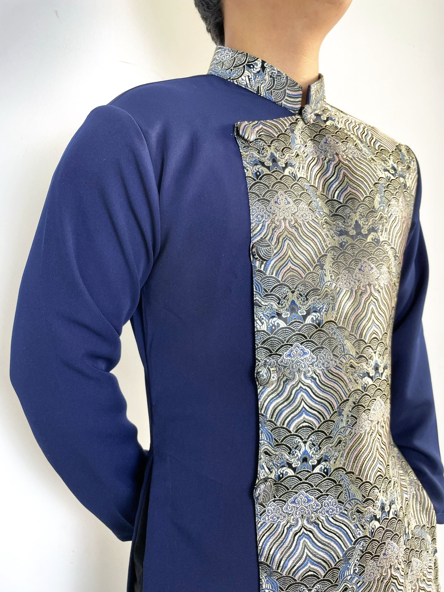 Men Damark Gam Ao Dai | Pre-made Traditional Vietnamese Ao Dai