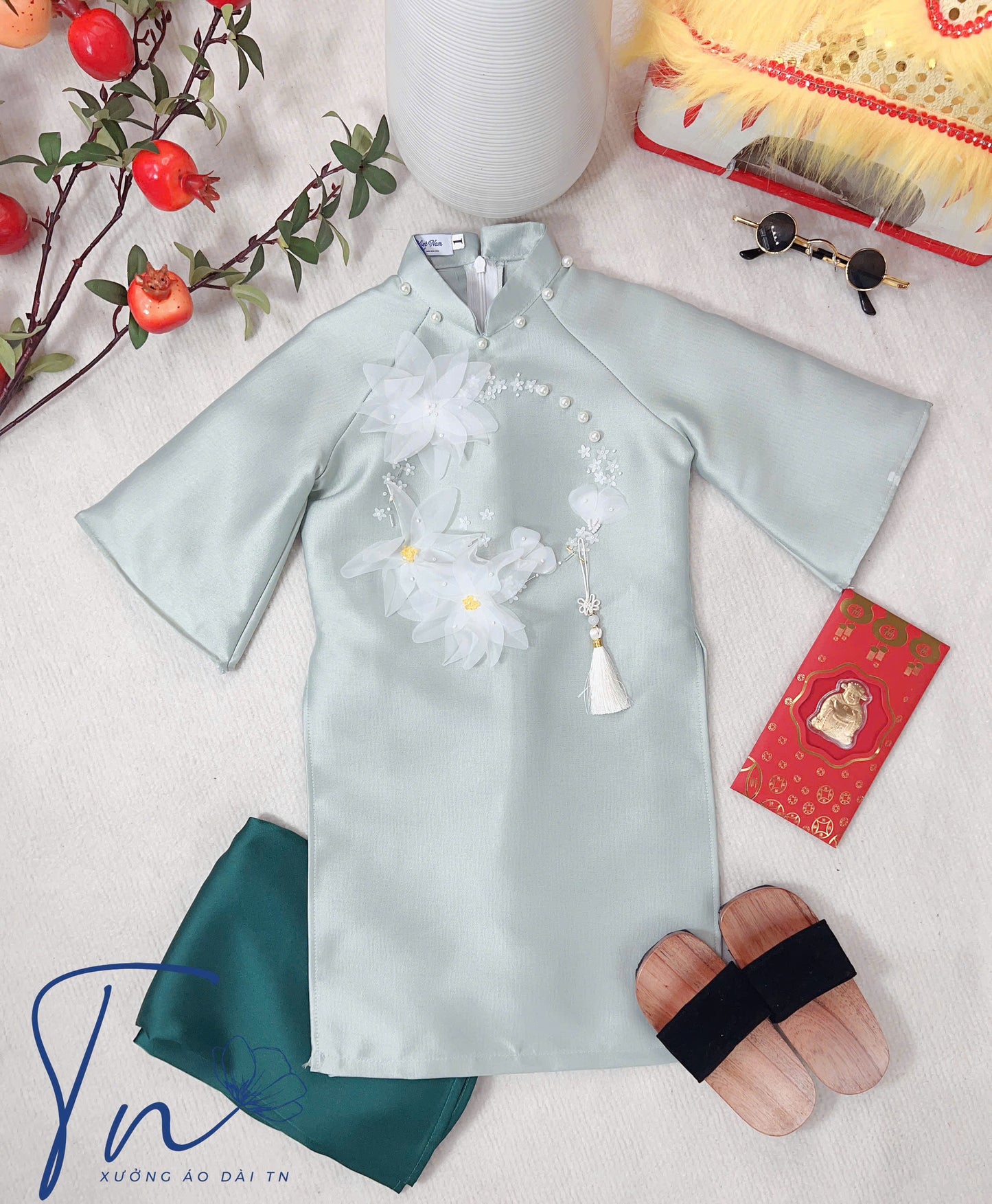 Baby Blue 3D Floral Ao Dai with Green pants | Matching ao dai for Mother Daughter