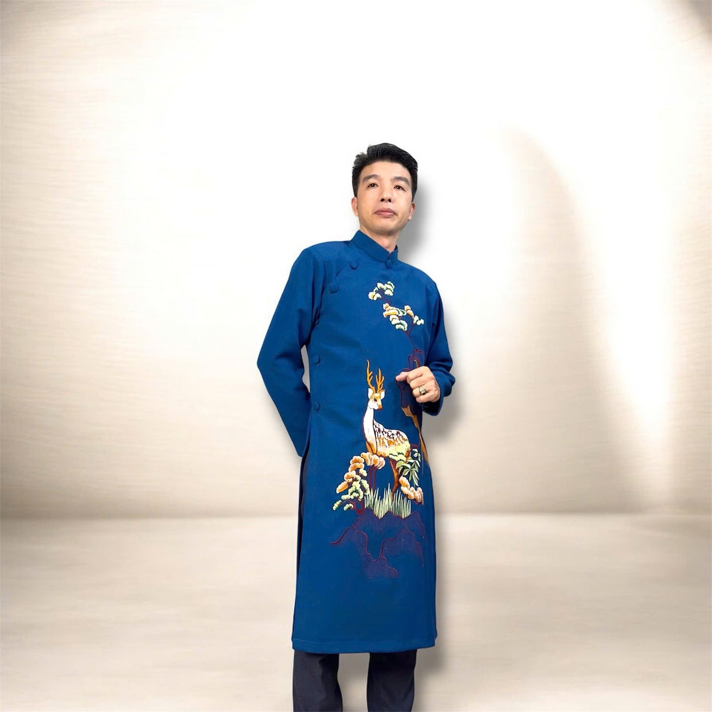 Ao Dai Men White Embroidered Deer | Vietnamese Traditional Outfit