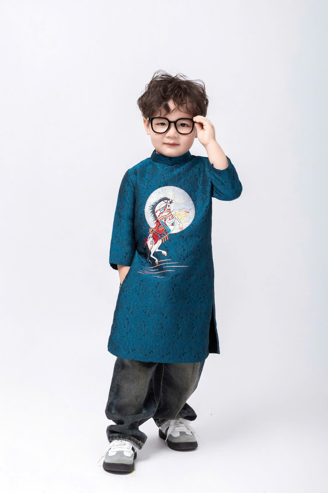 Vietnamese Kids Ao Dai – Boys Brocade Outfit with Embroidered Horse, Tet Lunar New Year, Wedding Traditional Clothing
