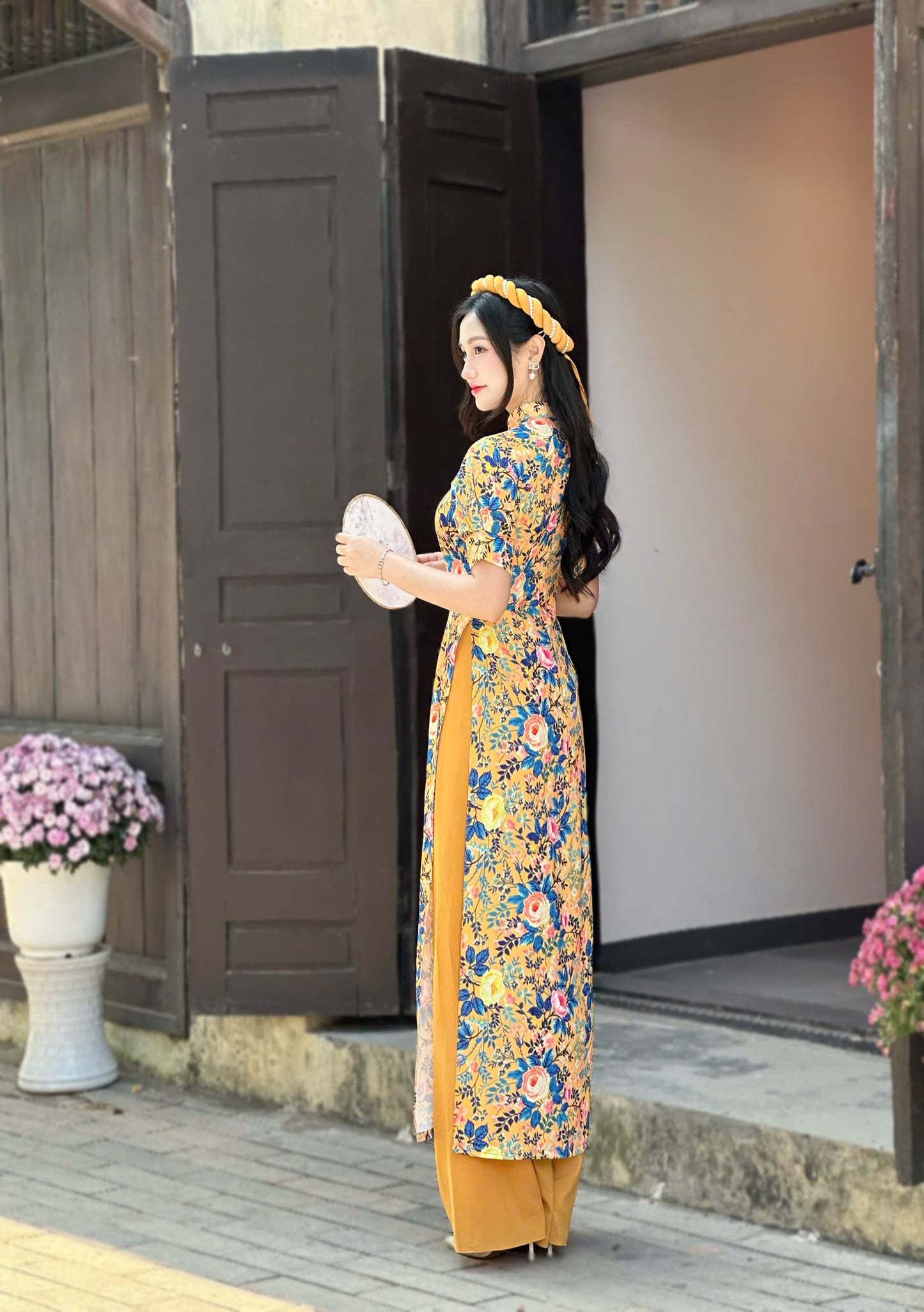 Pre-made: Golden 3D Vietnamese Ao Dai | Áo Dài Truyền Thống | Women Ao Dai