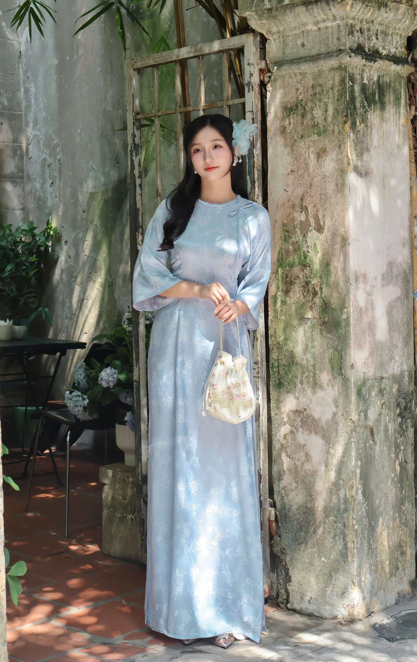 MAN Light Blue Ao Dai with Flowers | Vietnamese ao dai for women | NO pants