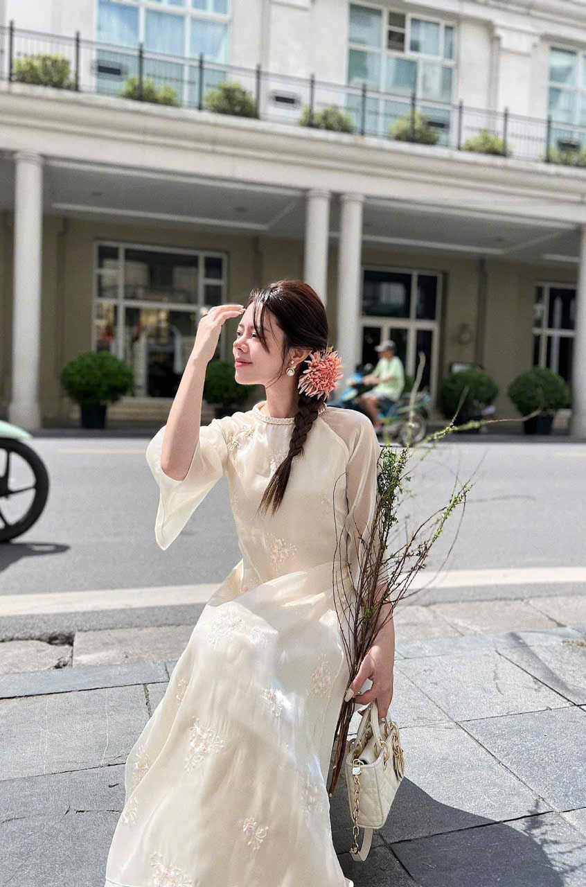 Cream Tơ Embroidery - Blossom  Modern Ao Dai Set