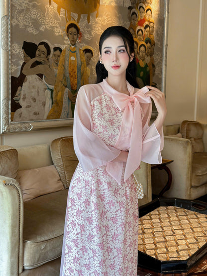 YEN CHI Ao Dai | Pink Floral embroidery Lace Ao Dai | Modern Vietnamese Ao Dai