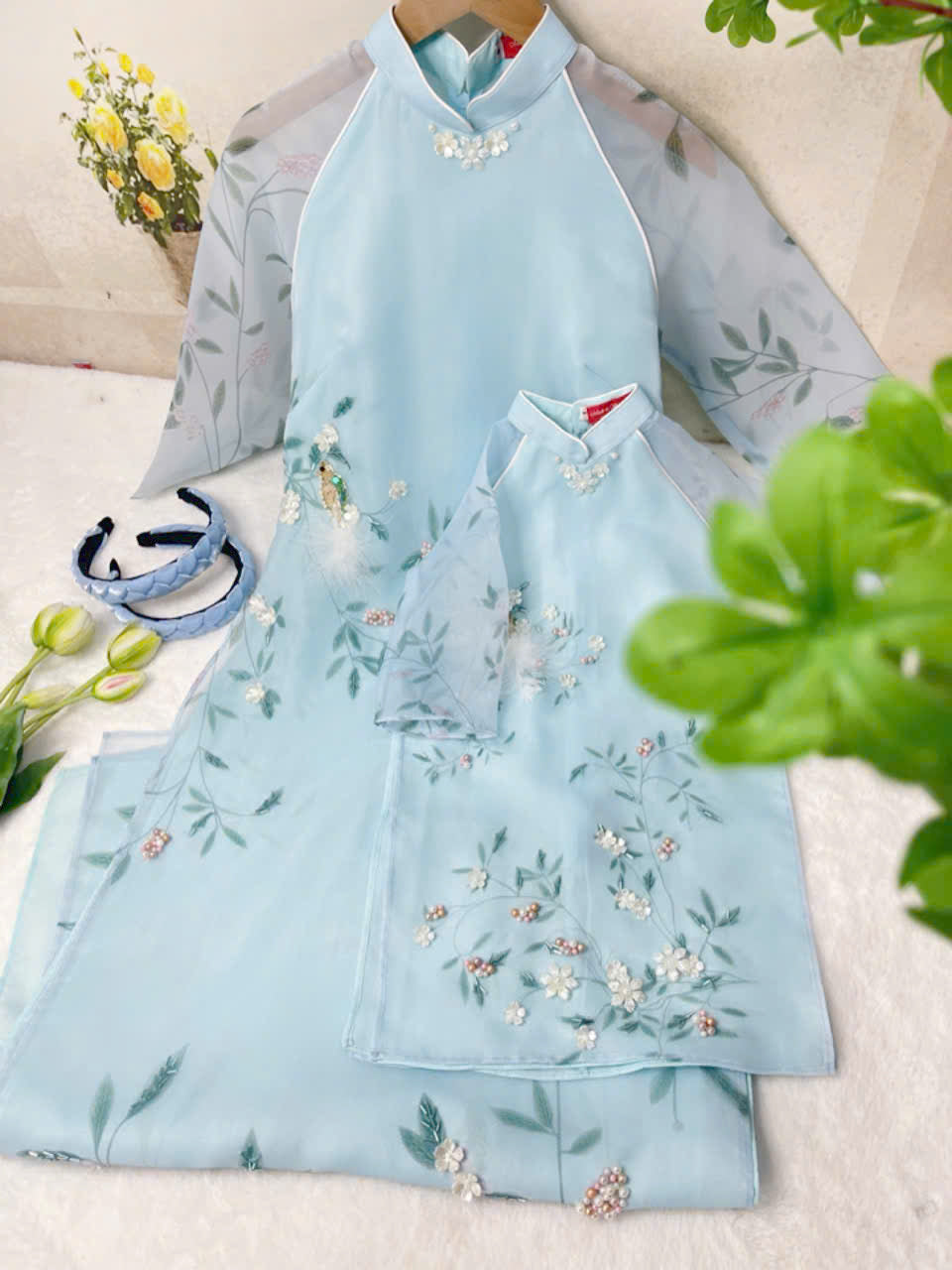 Blue Sparkle Ao Dai Matching Mother Daughter | Áo Dài Đôi Mẹ và Bé Gái