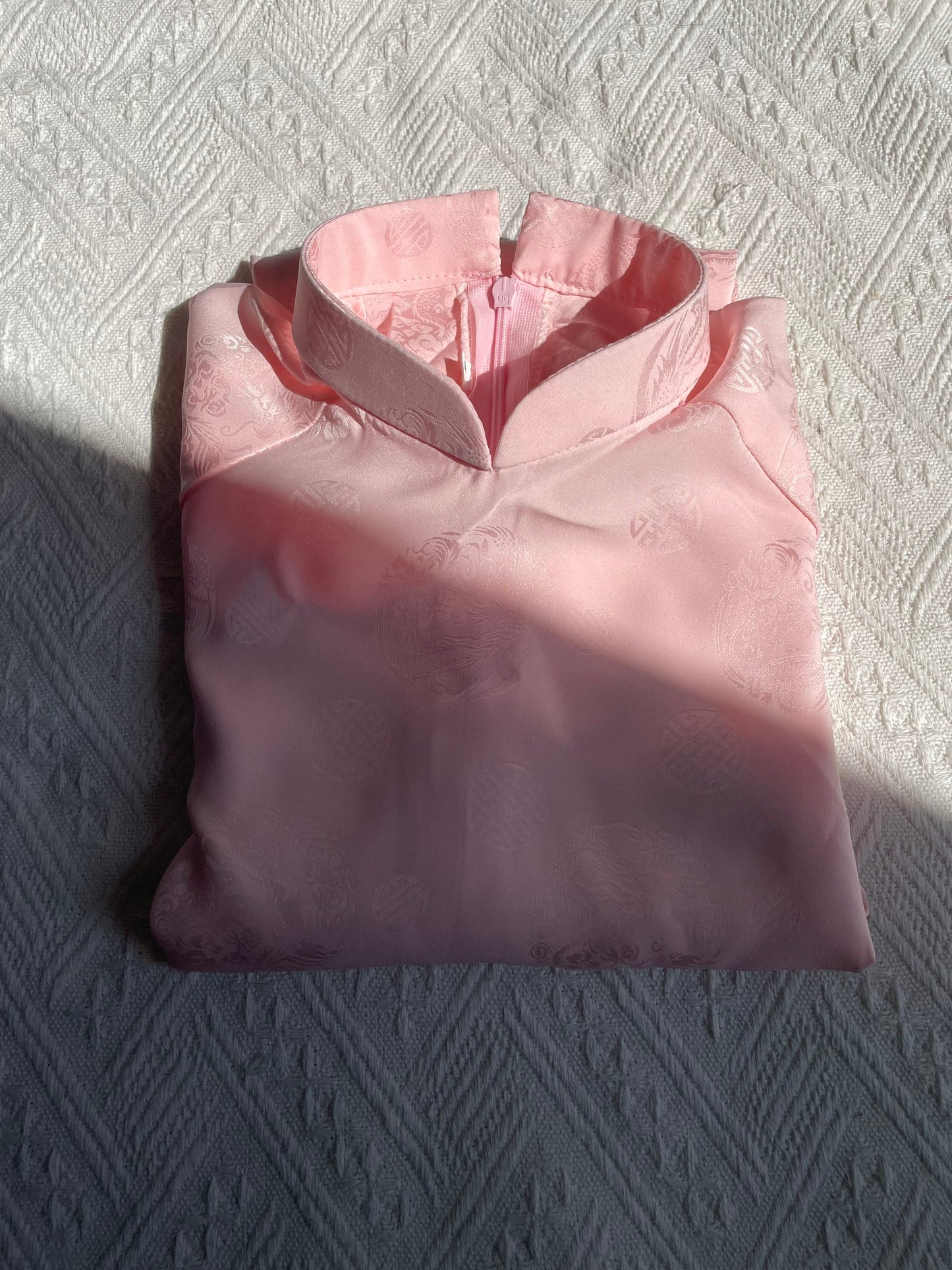 Pre-made: Pink Silk Ao Dai Top- No Pant | Áo Dài Truyền Thống