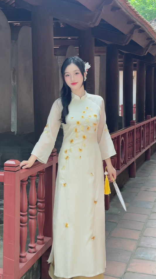 LAVIE Pastel Yellow Organza Silk Ao Dai | Set Ao Dai For Women
