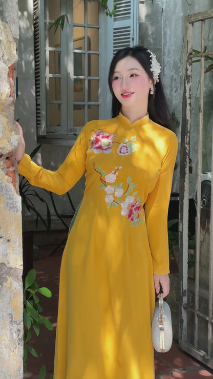 ESABELLA Set Ao Dai Embroidery | Women Vietnamese Ao dai with green pants