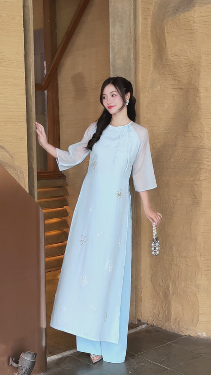 ERIN Light blue ao dai with beaded floral | Modern Ao dai for women