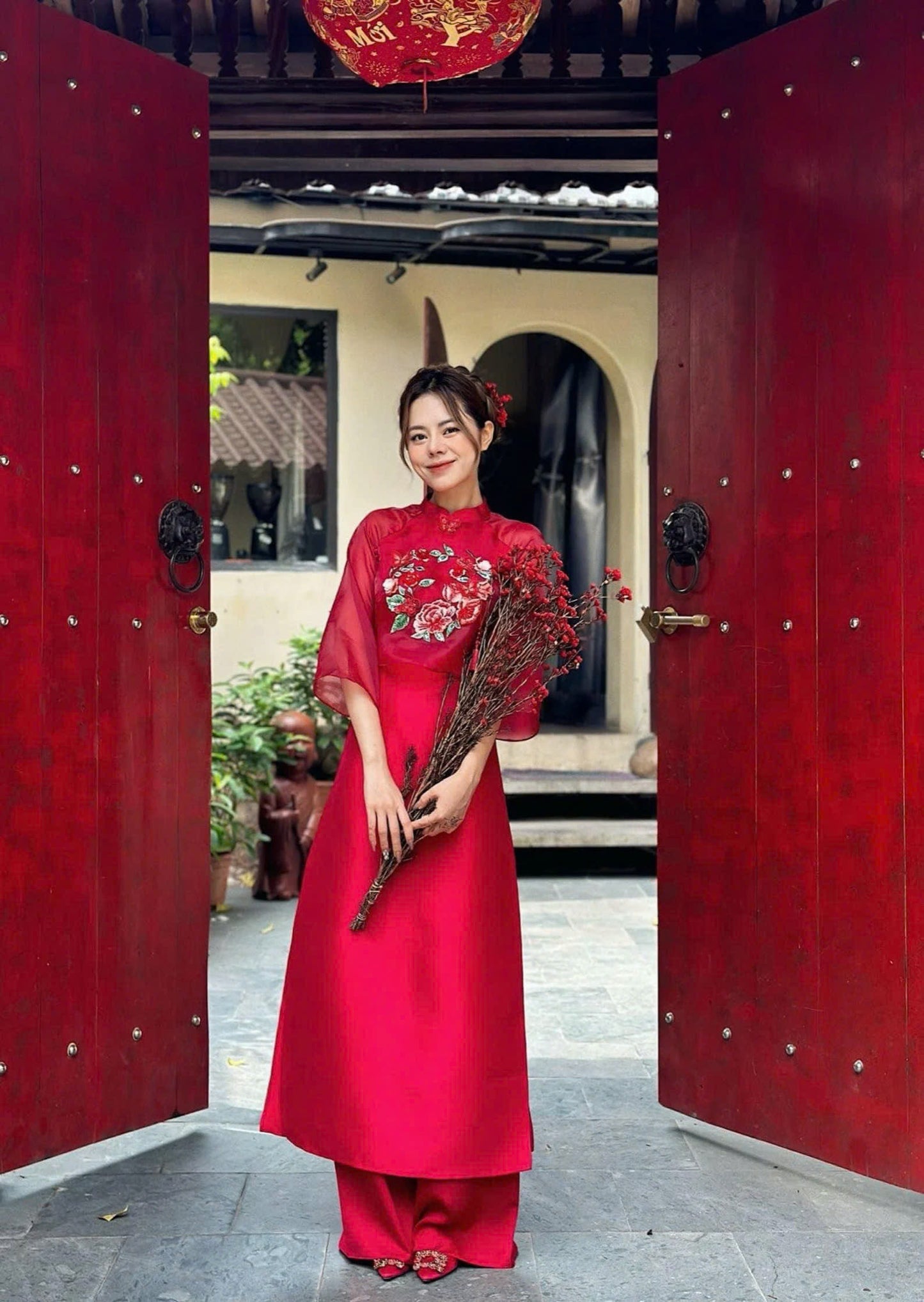 Red Cap Shoulder with 3D Floral Ao Dai Set  -  Modern Ao Dai