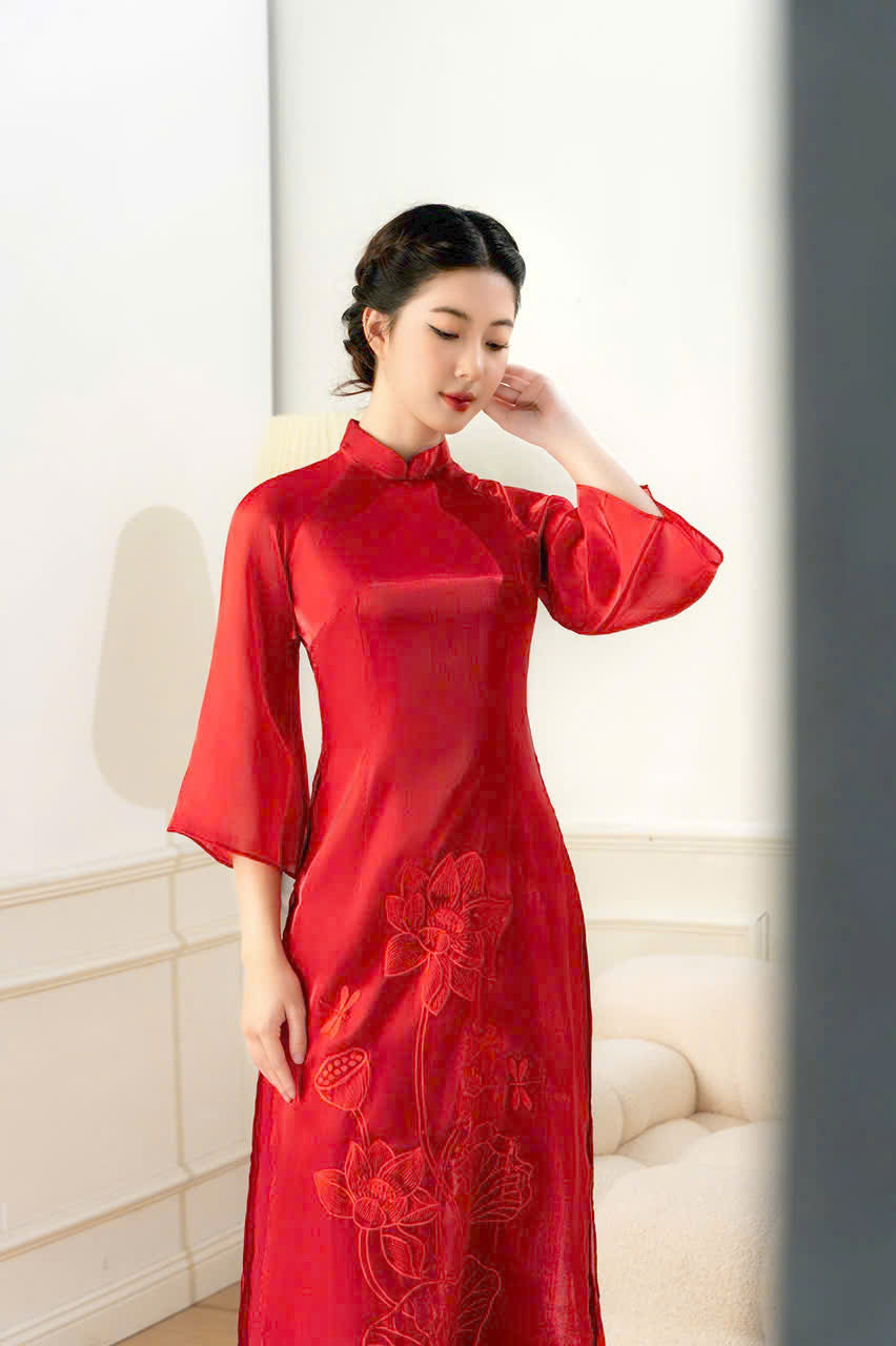 Red Lotus Embroidered Ao Dai Set | Traditional Vietnamese Dress