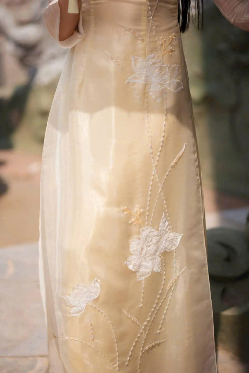 Cream Lotus Double Layers Ao Dai For Women | Wedding Ao Dai Vietnam