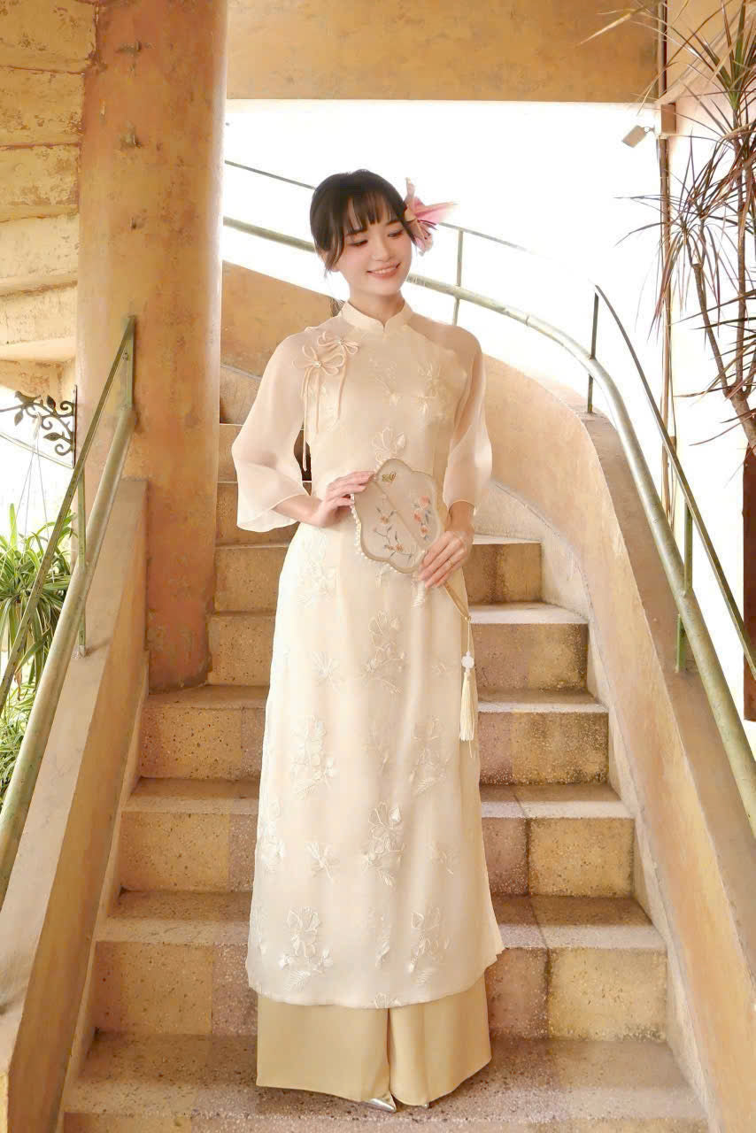 Eileen Traditional Vietnamese Ao Dai - Traditional Outfit for Women - With Pants