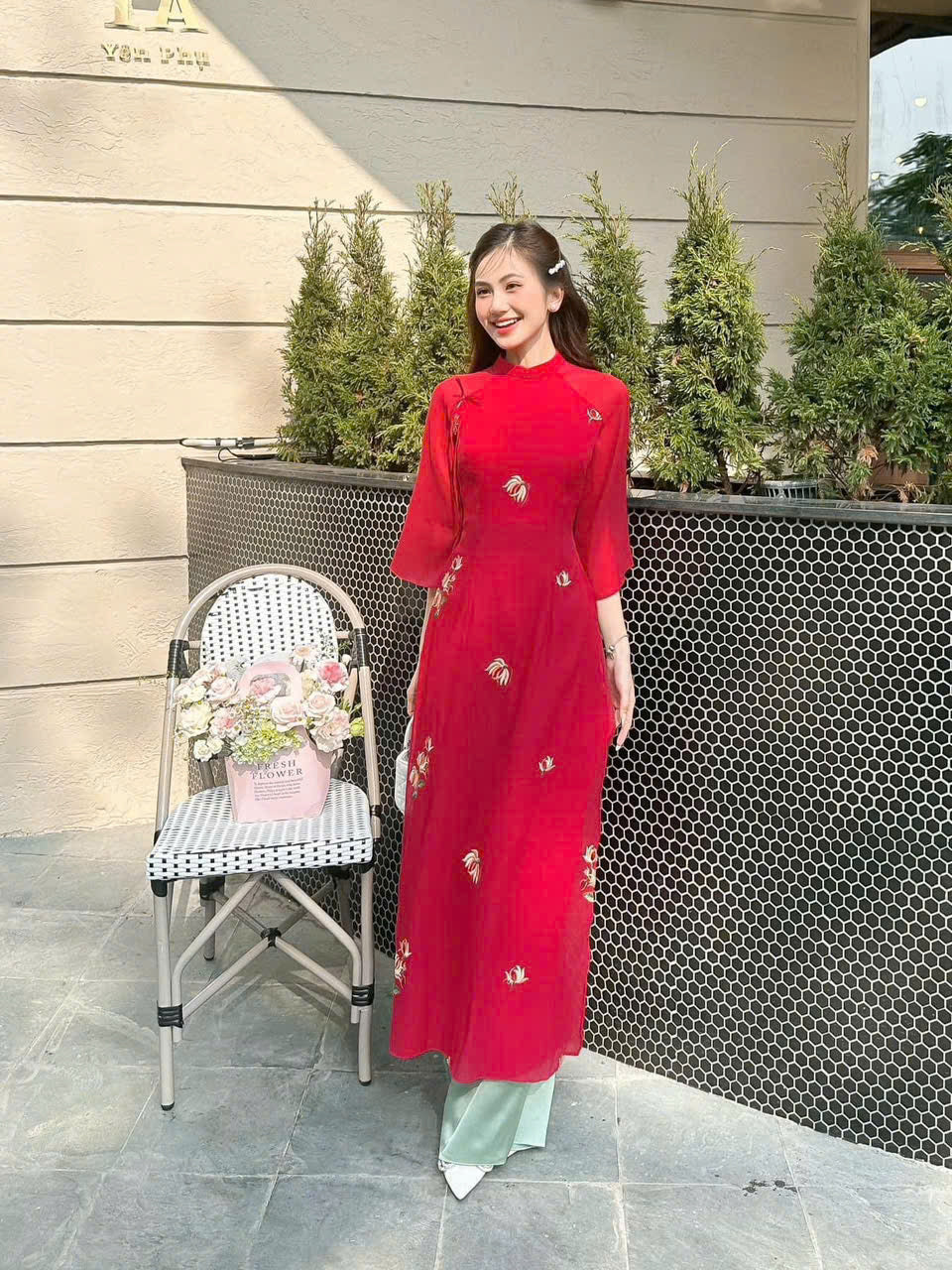 Traditional Vietnamese Dress | Áo Dài Truyền Thống